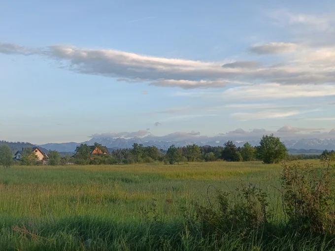 Widok na Pieniny z okolic Dębna na Podhalu